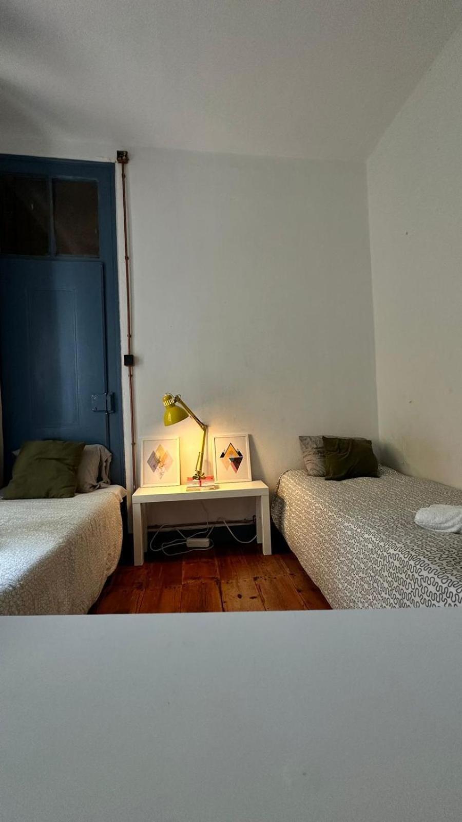 Cost - Double Single Bed With Share Bathroom Accommodatie bij particulieren *
